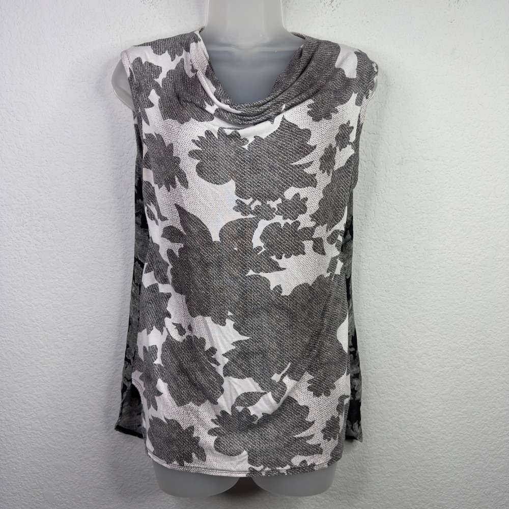 Cabi Shirt Womens‎ S Gray White Floral Mixed Media Coquette Whimsigoth Career